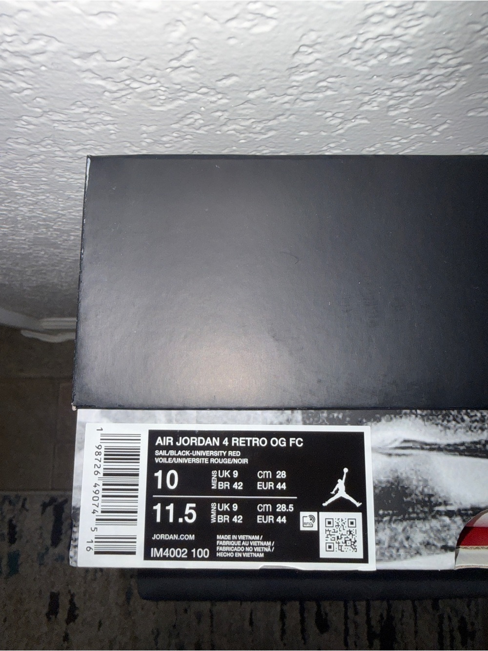 Jordan 4 White and Black Retro Flight Club - Picture 8 of 10